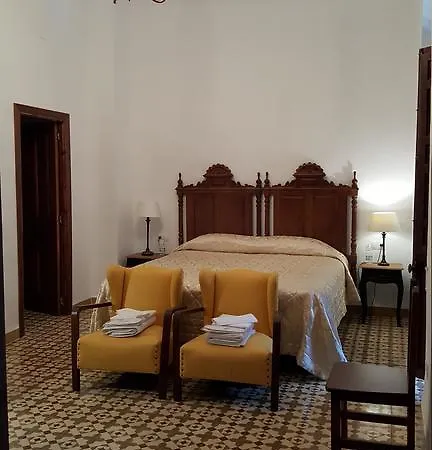 Fuentepiedra Categoria Superior Bed & Breakfast